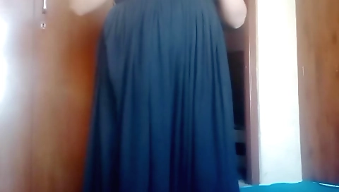 Indian chick masturbating on a webcam with her hairy pussy