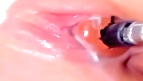 Indian sex video with 18-year old girl sucking a big dildo