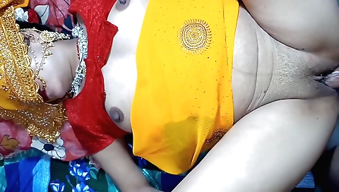 Stepdaughter-in-law Se chudayi bur clear hindi porn video