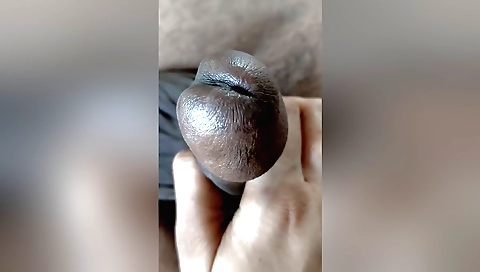 Amateur Indian massage clip with a sexy brunette lady