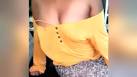 Valentine s day amateur 18+ stepsister shake perfect breasts