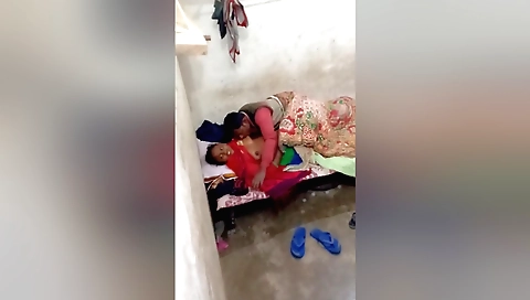 Chudan chut ki bhajan land ke andar chot ki bhajan jali bhi hota hain