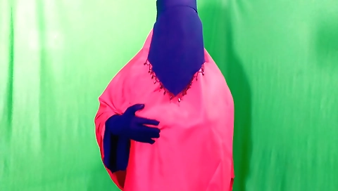 Indian amateur with natural boobs and body enjoys sex