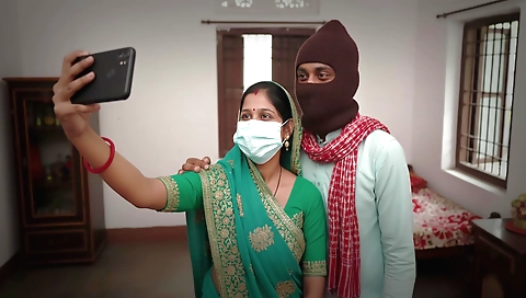 Hindi fuckers double-mazai sex tape in hot 3x3 sex video