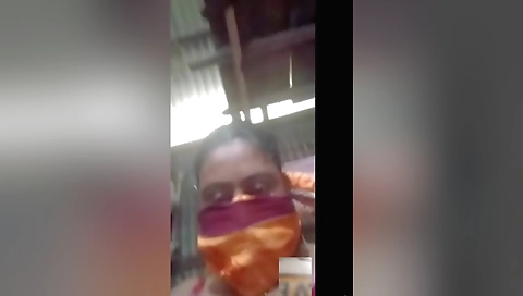 Indian brunette girl gets fucked by her man in this video