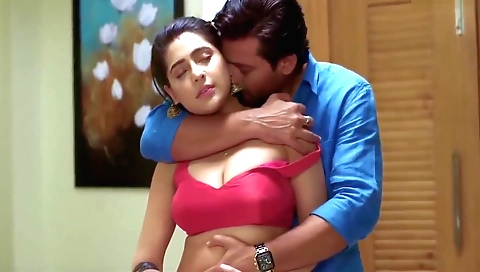 Suhagraat waali rati is getting her twat and big boobs pumped up