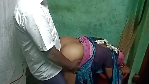 Amateur teacher in the classroom is showing her pussy