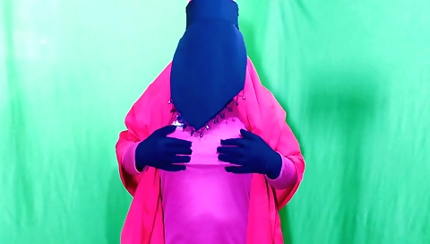 Indian housemaid fucks her lover and gets pregnant