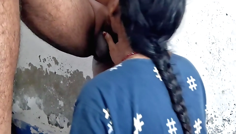 Indian brunette with a nice ass sucking and moaning