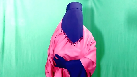 Indian housewife has sex with her neighbor in their bedroom