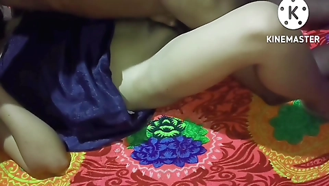 Amateur brunette takes a break from work in the bathroom