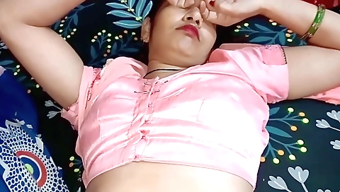 Hot brunette porn video with a hot amateur porn clip