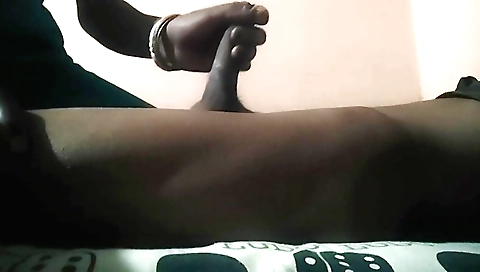 Amateurs housewife's sex video with a great husband