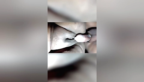 Amateur chick takes off her dress and starts fucking