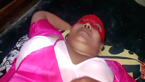 Amateur indian hootie riding doggi style porn clip