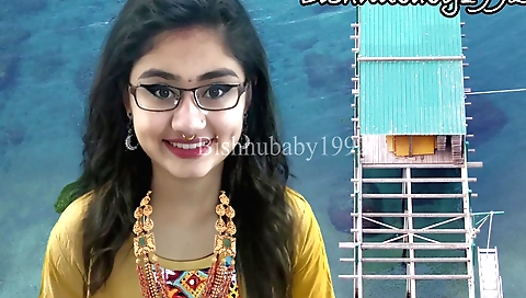 Amateur brunette with a small body enjoying a dick