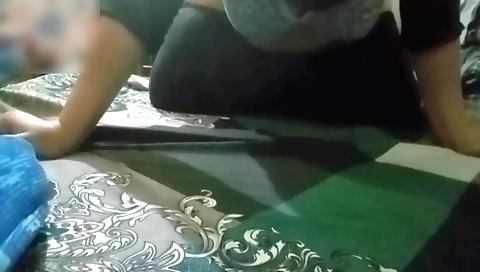 Indian babe fucking on camera in amateur cam video