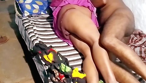 Indian amateur video with a slutty girl in a sexy dress