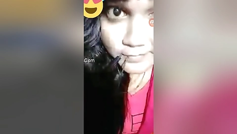 Cute indian girl showing her boobs and pussy on cam