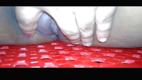 Hot amateur amateur sex tape showing sexy pussy on webcam