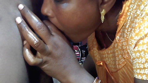 Indian teen gets creampied in her own amateur sex video