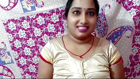 Teen with big ass is giving a blowjob in front of camera