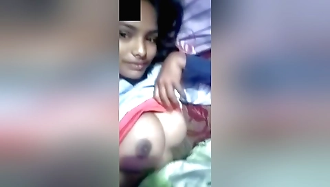 Indian big tittier beauty in sexy homemade solo sex video
