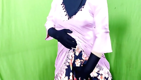 Indian housewife fucked with neighbor in amateur solo