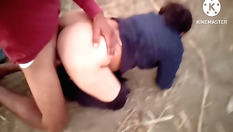 Indian virgin schoolgirl gets her cunt drilled outdoors