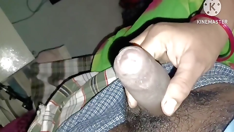 Indian har frend in white shorts doing her favorite handjob