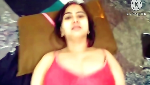 Amateur brunette milf with big tits and small tits 18+