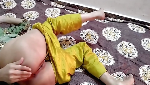 Mangala mafya's sexy stepmother in green and black