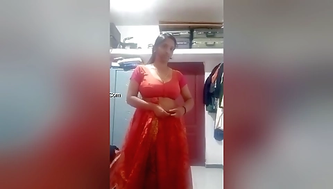 I'm making a masturbation video with my huge boobs