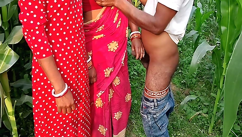 Amateur indian handjob video sex with sex in outdoor