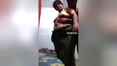 Indian woman with big tits is showing her body on webcam