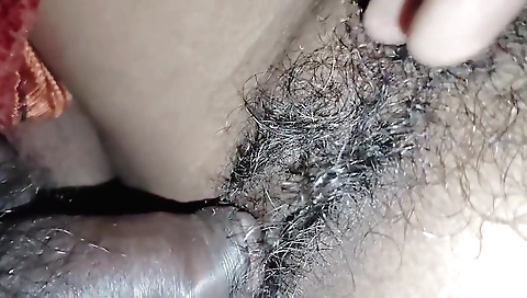 Busty granny gets creampied in her sexy amateur video