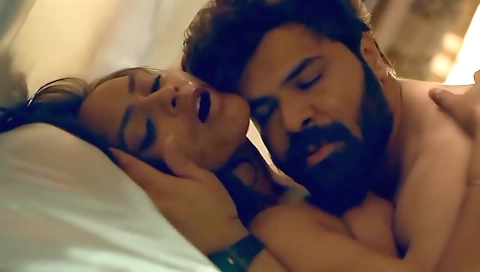 Brunette with a cute face shows us how she really looks