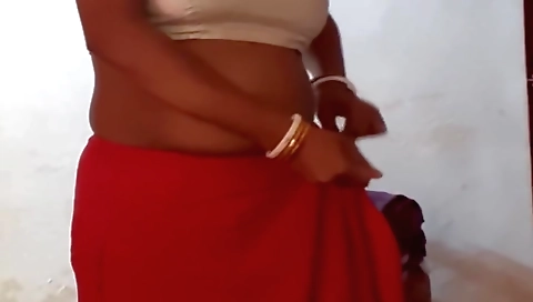 Indian beauty shows off her dress and then sucks dick