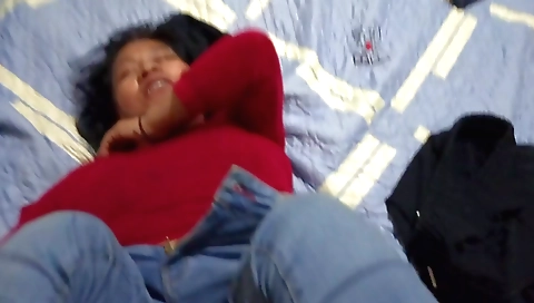 Indian slut plays with her stepfather-in-law in house