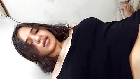 Horny brunette blonde gets pounded hard in bed in the bedroom