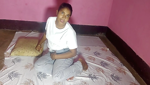 Brunette indian porn video with her boyfriend in the village