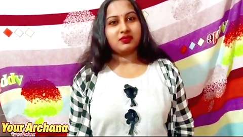 Indian brunette stepsister with a nice ass enjoys fucking