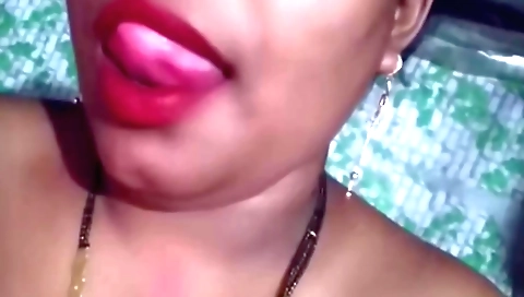 Busty bhabhi massesages her vagina and plays with pussy from behind